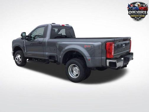 Carbonized Gray Metallic 2026 Ford F-350 XLT