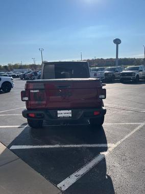 2021 Jeep Gladiator Sport S