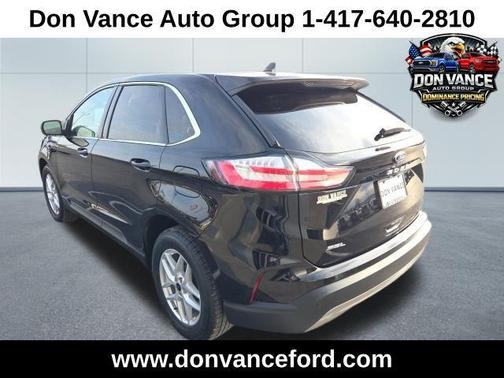 Agate Black Metallic 2024 Ford Edge SEL