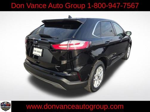 Agate Black Metallic 2024 Ford Edge SEL