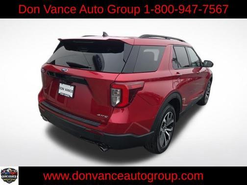 2022 Ford Explorer ST-Line