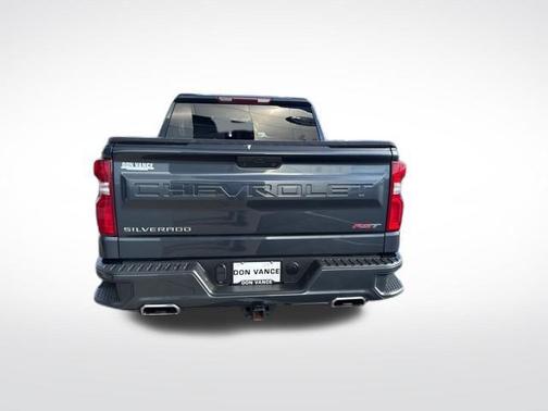 Shadow Gray Metallic 2021 Chevrolet Silverado 1500 RST