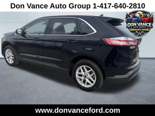 Agate Black Metallic 2024 Ford Edge SEL