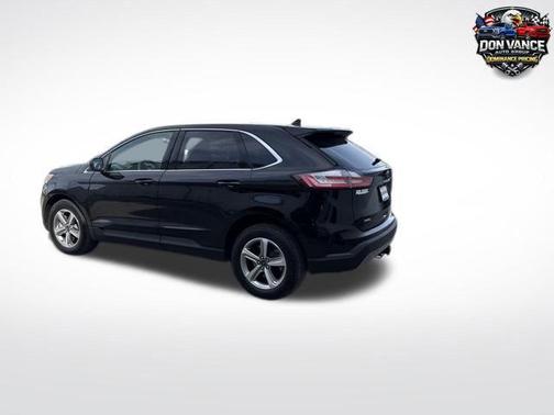 Agate Black Metallic 2022 Ford Edge SEL