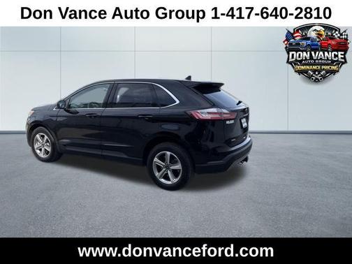 Agate Black Metallic 2022 Ford Edge SEL