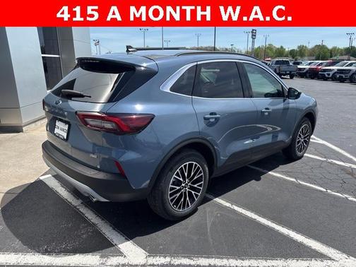 2025 Ford Escape PHEV SE