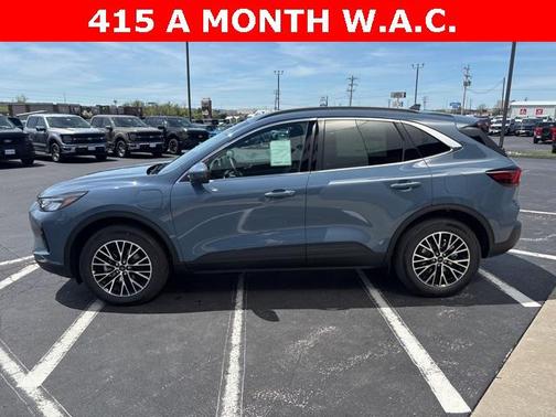 2025 Ford Escape PHEV SE