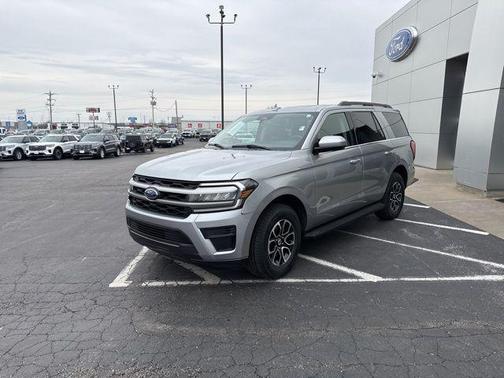2024 Ford Expedition XLT