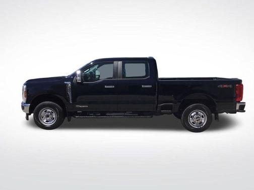 Agate Black Metallic 2025 Ford F-350 XL