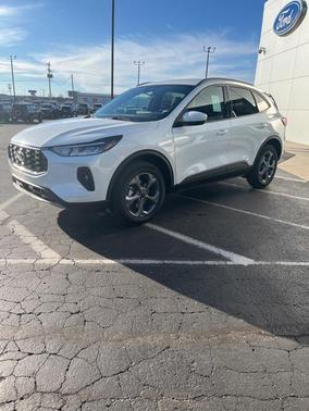 2026 Ford Escape ST-Line Select