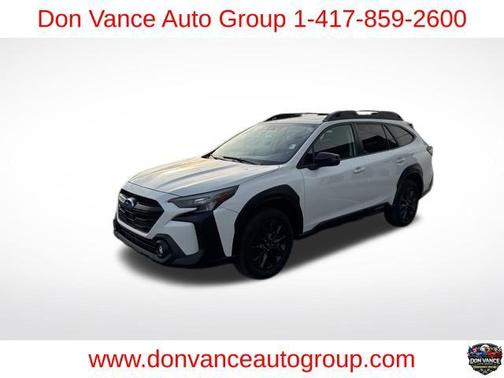 Crystal White Pearl 2023 Subaru Outback Onyx Edition