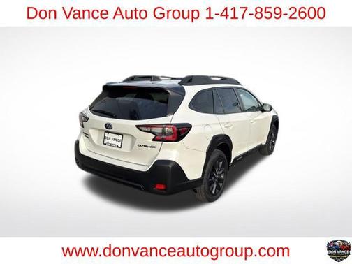 Crystal White Pearl 2023 Subaru Outback Onyx Edition