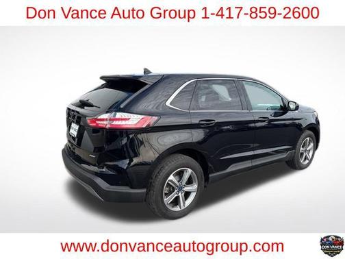 Agate Black Metallic 2022 Ford Edge SEL