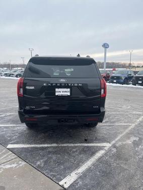 2025 Ford Expedition Max Active 4x4