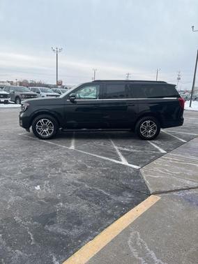 2025 Ford Expedition Max Active 4x4