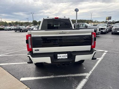 2026 Ford F-250 Platinum