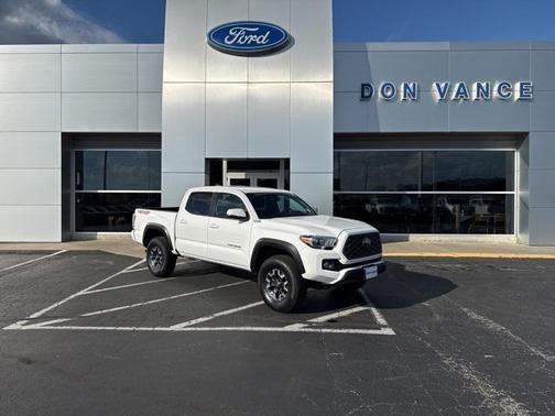 2023 Toyota Tacoma TRD Off-Road