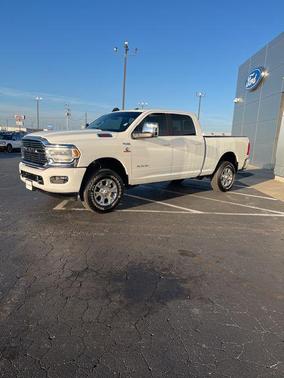 2024 RAM 2500 Laramie Crew Cab 4x4 6'4' Box