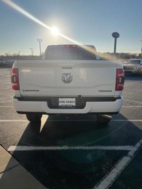 2024 RAM 2500 Laramie Crew Cab 4x4 6'4' Box