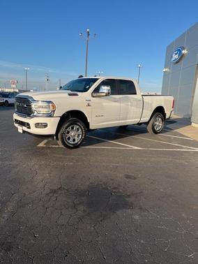 2024 RAM 2500 Laramie Crew Cab 4x4 6'4' Box