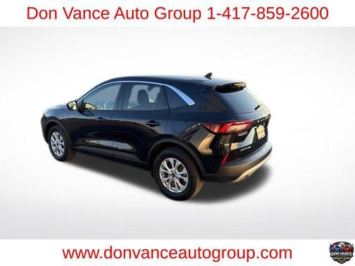 Star White Metallic Tri-Coat 2023 Ford Escape Active