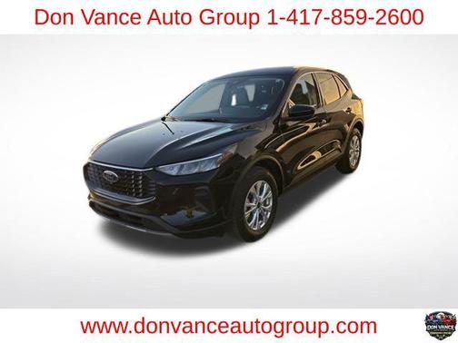 Star White Metallic Tri-Coat 2023 Ford Escape Active