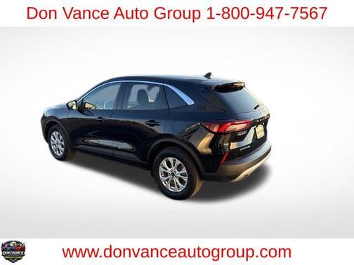 Star White Metallic Tri-Coat 2023 Ford Escape Active