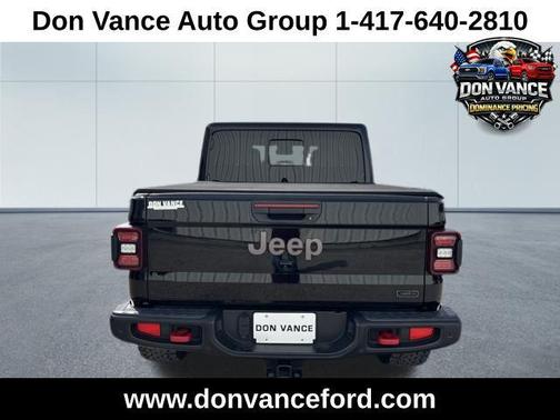 Black Clearcoat 2020 Jeep Gladiator Rubicon