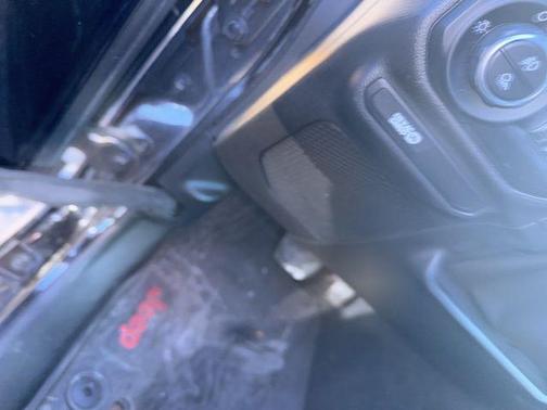 Black Clearcoat 2020 Jeep Gladiator Rubicon