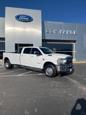 2021 RAM 3500 Laramie Crew Cab 4x4 8' Box