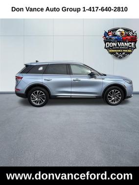 Elite Blue Metallic Clearcoat 2022 Lincoln Corsair Standard