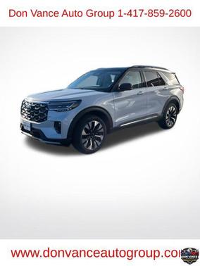 Space White Metallic 2026 Ford Explorer Platinum