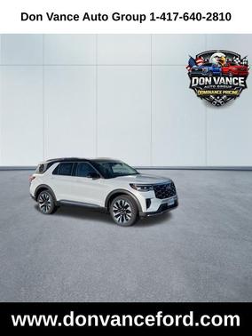 Space White Metallic 2026 Ford Explorer Platinum