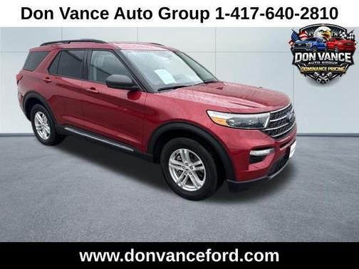 Rapid Red Metallic Tinted Clearcoat 2022 Ford Explorer XLT