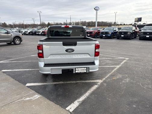 2026 Ford Maverick Lobo Standard