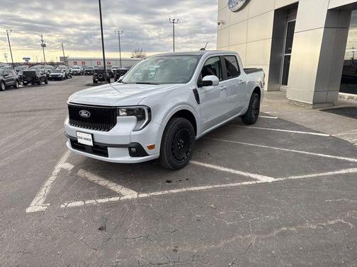 2026 Ford Maverick Lobo Standard