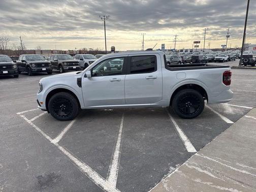 2026 Ford Maverick Lobo Standard