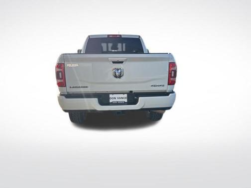 Bright White Clearcoat 2024 RAM 2500 Laramie Crew Cab 4x4 6'4' Box