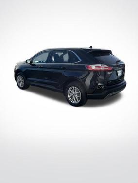 Agate Black Metallic 2024 Ford Edge SEL