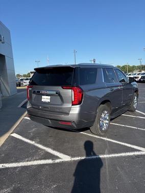 2021 GMC Yukon SLE