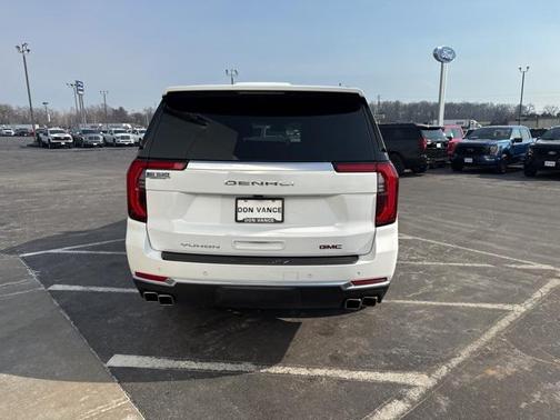 2025 GMC Yukon XL Denali