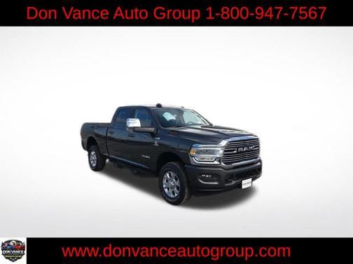2024 RAM 2500 Laramie Crew Cab 4x4 6'4' Box