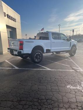2025 Ford F-350 Lariat