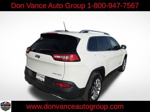 Bright White Clearcoat 2018 Jeep Cherokee Limited