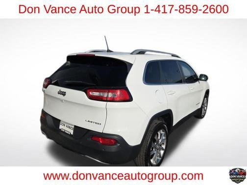 Bright White Clearcoat 2018 Jeep Cherokee Limited