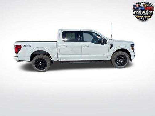 Avalanche 2026 Ford F-150 XLT