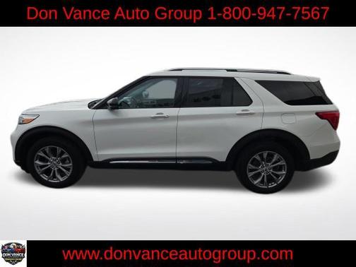 Star White Metallic Tri-Coat 2022 Ford Explorer Limited