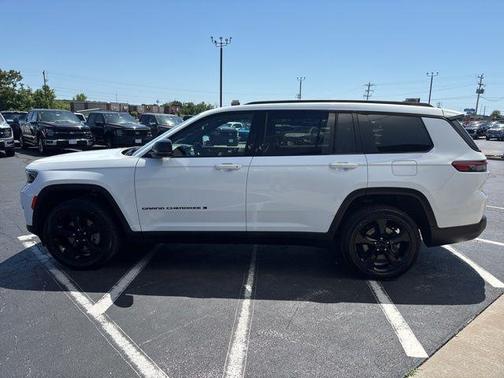 2023 Jeep Grand Cherokee L Altitude