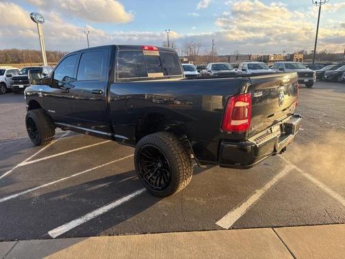 2024 RAM 2500 Laramie Crew Cab 4x4 6'4' Box