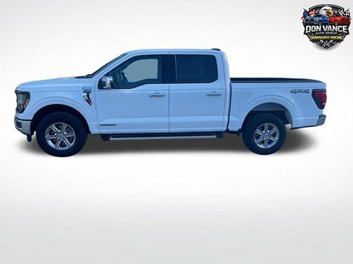 Oxford White 2025 Ford F-150 XLT